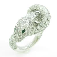 ブシュロン カー エメラルドリング