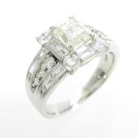 プラチナダイヤモンドリング 1．017ct・VLY・VVS2・ファンシーカット10％引き