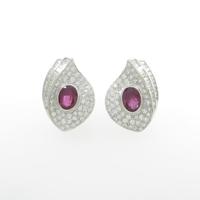 750WG サファイヤピアス