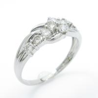 PT フラワー ダイヤモンドリング