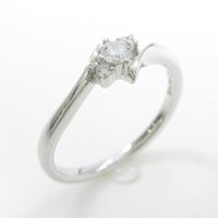 4゜C ダイヤモンドリング