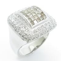 18KWG ダイヤモンドリング