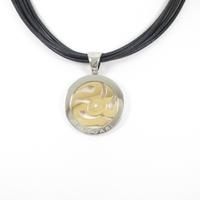 ブルガリ トンド スネーク ネックレス