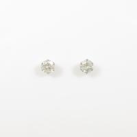 プラチナダイヤモンドピアス 0．442ct・0．472ct・H?I・VS2・GOOD