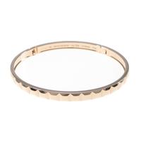 ブシュロン キャトル クル ド パリ バングル