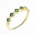 18KYG エメラルドリング