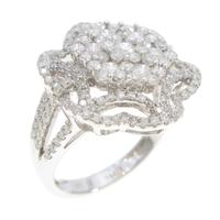 K18WG フラワー ダイヤモンドリング