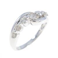 K18WG ダイヤモンドリング