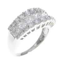 PT ダイヤモンドリング