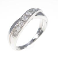 PT ダイヤモンドリング