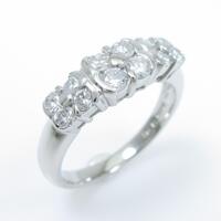 PT フラワー ダイヤモンドリング