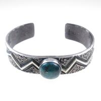 ケヴィン・ヤジー KEVIN YAZZIE バングル