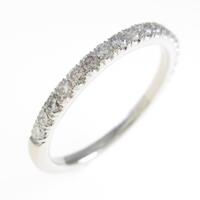 PT ハーフエタニティ ダイヤモンドリング