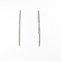 ヒロタカ ダイヤモンドピアス