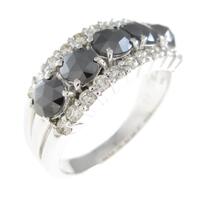 K18WG ダイヤモンドリング