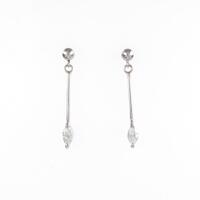 PT ダイヤモンドピアス