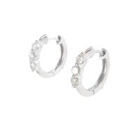 PT スリーストーン ダイヤモンドピアス