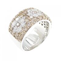 K18WG フラワー ダイヤモンド リング 0.85CT