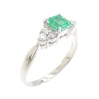 PT エメラルド リング 0.50CT