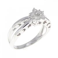 K18WG フラワー ダイヤモンド リング 0.30CT