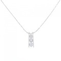 K18WG/750WG スリーストーン ダイヤモンド ネックレス 0.5CT
