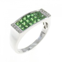 K18WG グリーンガーネット リング 1.06CT