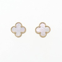 ヴァンクリーフ&アーペル スウィートアルハンブラ ピアス