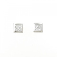 PT ダイヤモンド ピアス 0.56CT