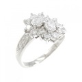 PT フラワー ダイヤモンド リング 0.73CT