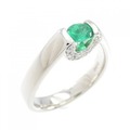 PT エメラルド リング 0.26CT