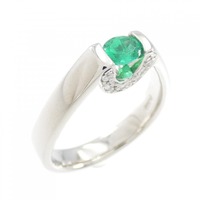 PT エメラルド リング 0.26CT