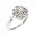 K18WG フラワー ダイヤモンド リング 0.37CT