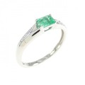 PT エメラルド リング 0.22CT