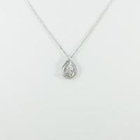 4゜C フラワー ダイヤモンドネックレス