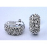 K18WG ダイヤモンドイヤリング D,1.00ct クリップ式ピアス兼用