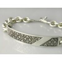 MONYOUフレームブレスレット・シルバープレート