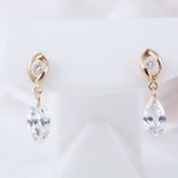 Ｋ10ＰＧ 10金ピンクゴールド マーキスカットデザインおしゃれなピアス 彼女 誕生日 ジュエリー アクセサリー ∞ y110135