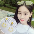 スマイルモチーフが可愛い アクリルピアス 透明 クリア アクリル スマイル 顔文字 絵文字 ニコちゃん レディース 今コレ dream 770614