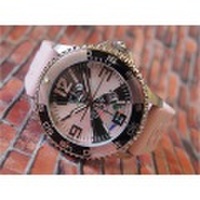 トレアッカ イタリア 3H ITALIA 腕時計 M1.ROSA メンズ ラバーベルト 替ベルト付き