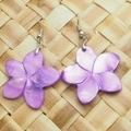 ハワイアンアクセサリー シェルピアスとイヤリング プルメリアパープル