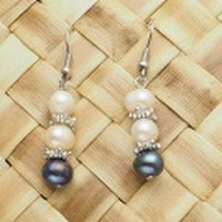 ハワイアンアクセサリー シェルピアスとイヤリング 淡水パール３連マルチカラー