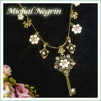 送料無料!!Michal Negrin(ミハエルネグリン) ネックレス クラシカルで上品な鍵モチーフ！ 12455