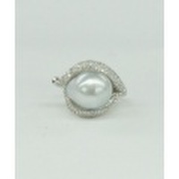 白蝶真珠ナチュラルカラーデザインリング