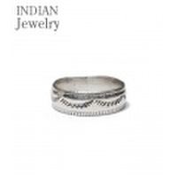 INDIAN JEWELRY ナバホ族アーティストの作品『NAVAJO STAMPED SILVER RING』【アメカジ・ネイティブ】IJ-118