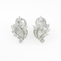 PT ダイヤモンドピアス