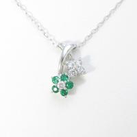 K18WG フラワー エメラルドネックレス10％引き