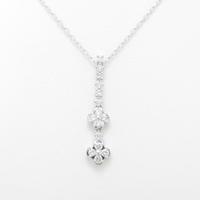 K18WG フラワー ダイヤモンドネックレス