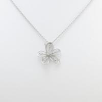 K18WG フラワー ダイヤモンドネックレス20％引き