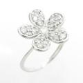 K18WG フラワー ダイヤモンドリング10％引き