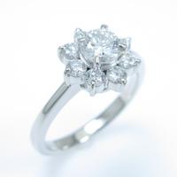 PT フラワー ダイヤモンドリング